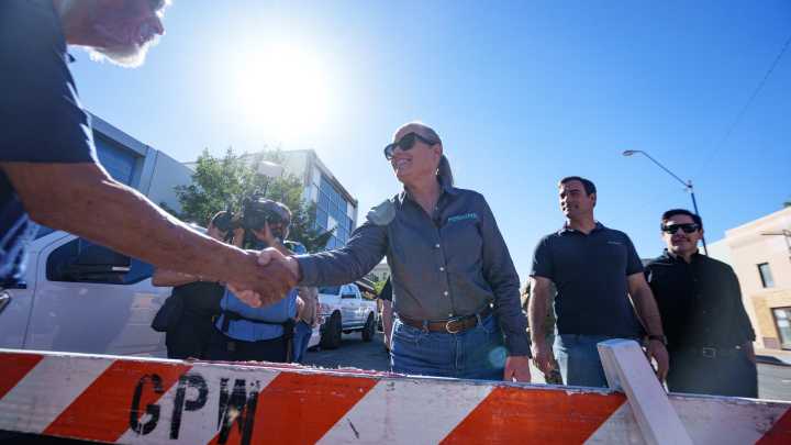 Arizona governor tours damage left behind by deadly Globe flood