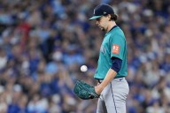 Mariners can’t close Toronto’s ALCS door in Game 6