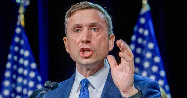 DNC Chair Ken Martin says Maine Senate candidate's Reddit posts are 'hurtful' but not disqualifying