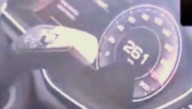 Circula a 260 km/h con siete personas en el coche, cuatro de ellas menores y sin cinturón de seguridad