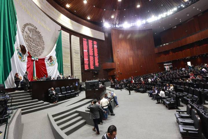 Perdonan a aseguradoras deuda de 180 mmdp