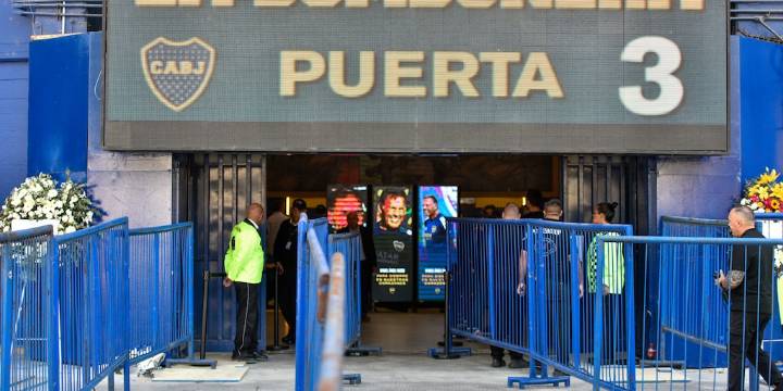 Crónica del último adiós a Miguel Ángel Russo: lo que no se vio entre la multitud que lo despidió en la Bombonera