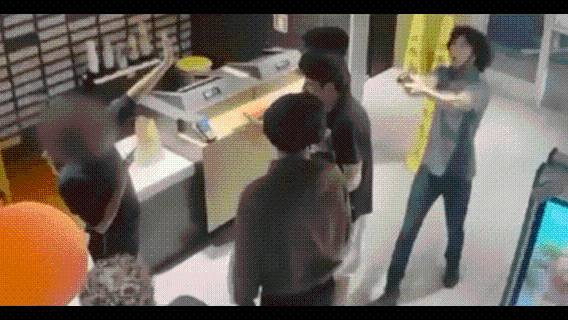 McDonald's customer shot during fight over being denied service: Florida deputies