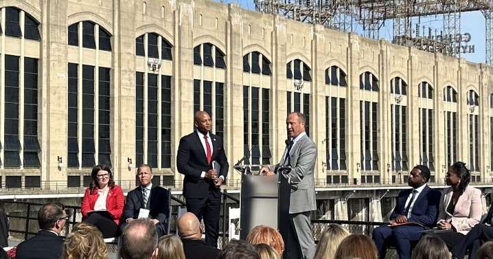 Historic settlement on Conowingo Dam