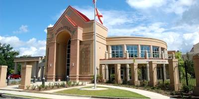 Alabama school ranks among top 20 public high schools in U.S.