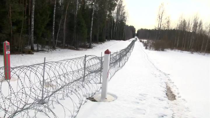 Lituania cierra su frontera con Bielorrusia tras varios incidentes con globos en su espacio aéreo