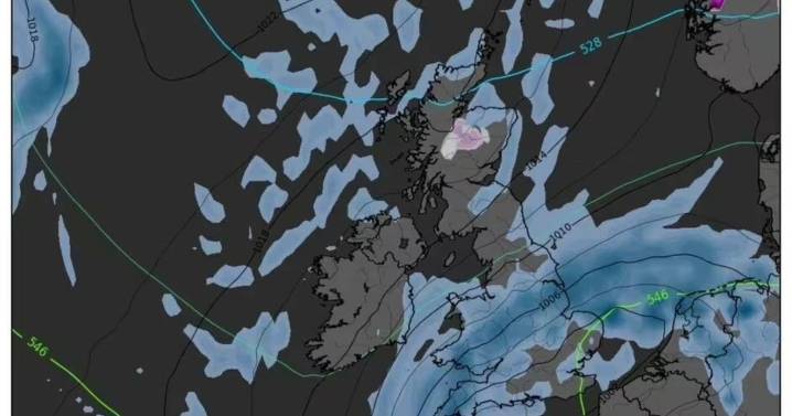 UK weather: Arctic blast to bring -1C freeze as maps show where snow will hit in weeks