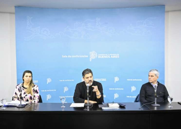 Bianco: «el presidente Milei debe cambiar el rumbo de la economía»