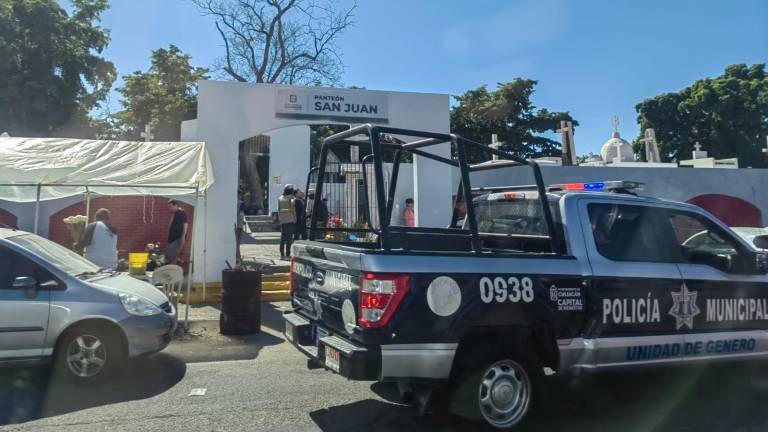 Garantizan seguridad con Operativo Día de Muertos en panteones de Culiacán
