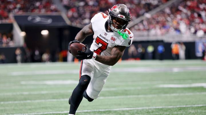 Fantasy Football Injury Report Week 5: Bucky Irving, Trey Benson injuries; Jayden Daniels update