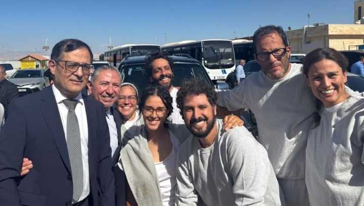 México logra la liberación de seis activistas retenidos por Israel; ya viajan de regreso al país