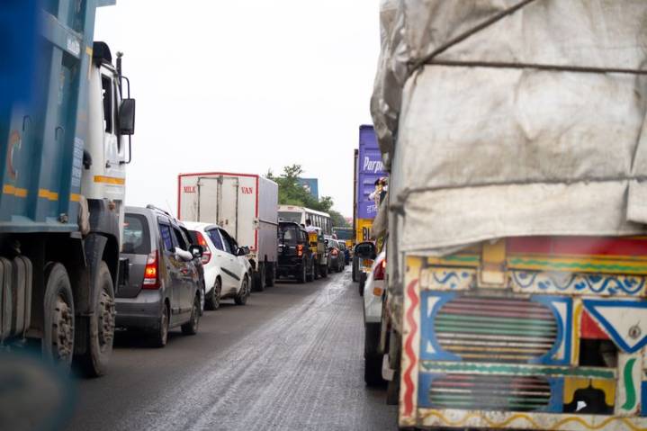 500 students stuck for 12 hours as 12 school buses caught in massive Mumbai