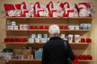Holiday shopping expected to drop by 11% compared to last year, new report finds