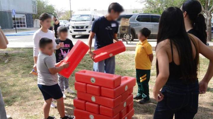 Alumnos del Tec de Monterrey conviven con niños de Comunitarios