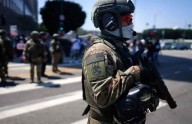 Dan cárteles recompensas por matar agentes migratorios.