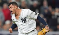 Fernando Cruz evita que los Red Sox anoten con las bases llenas y los Yankees obligan un decisivo