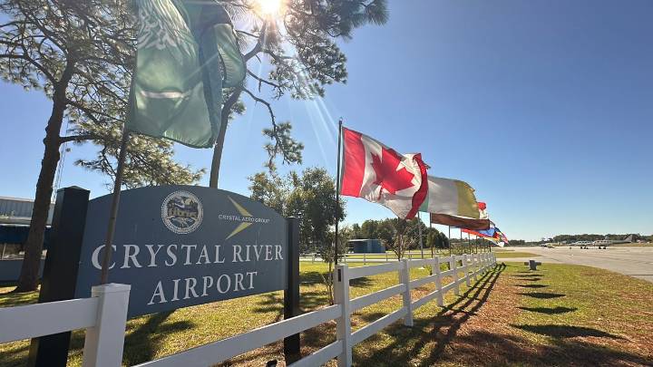 Limited airport operations in Citrus due to large sinkhole