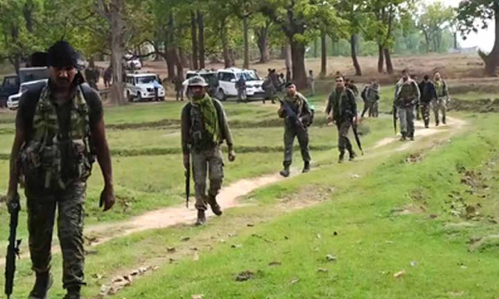 Wanted Maoist Geeta, carrying Rs 5 lakh bounty on head, surrenders in Chhattisgarh