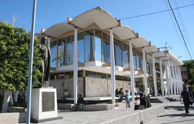Aseguran que alumna fue abusada dentro de la UASLP