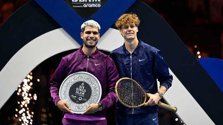 Sinner doblega a Alcaraz y se lleva el 'Six Kings Slam'
