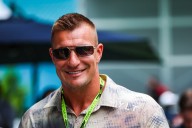 Rob Gronkowski Speaks Out on Shedeur Sanders Following Browns’ QB Decision