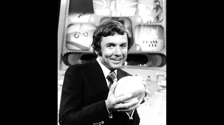'Celebrity Billiards,' more of TV's strangest game shows