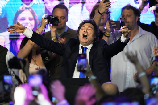Argentinos respaldan al presidente Milei en las legislativas pese a contexto económico adverso