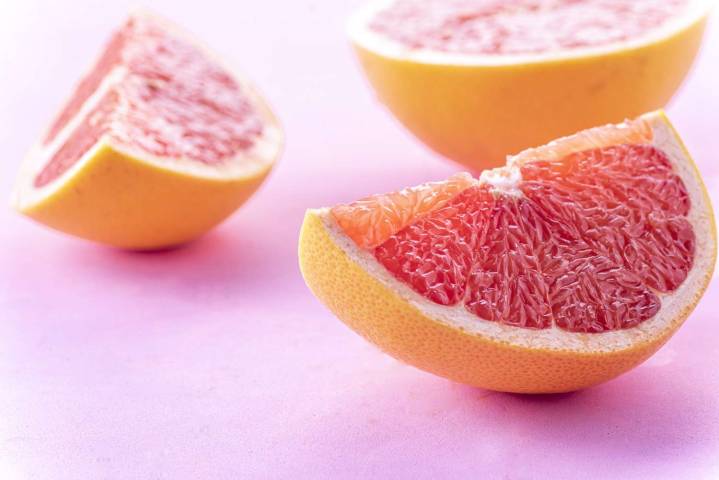 The Best Time to Eat Grapefruit for Weight Loss, Digestion, and Heart Health