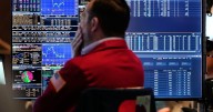 US stocks drift as the price of oil tumbles