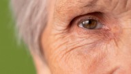 Estudio científico: una nueva prótesis ocular le devuelve la visión a personas con ceguera irreversible