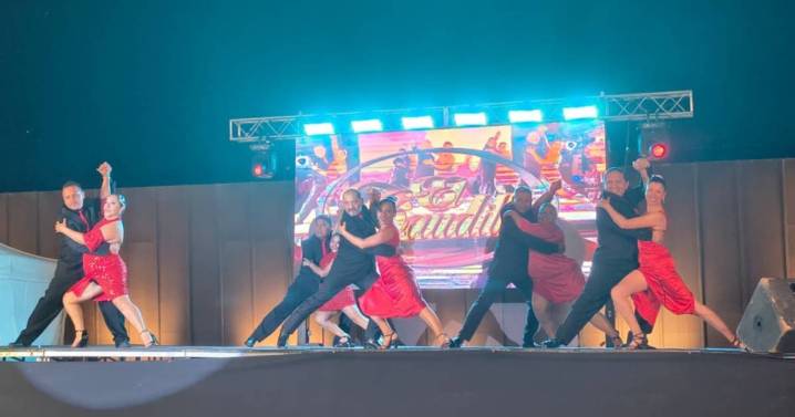 El Cabildo vibró al ritmo del tango y milonga