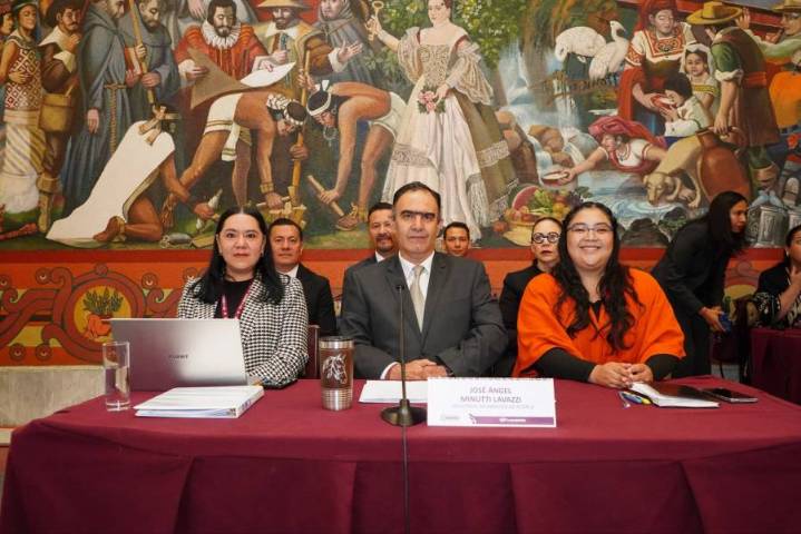 Detectan desfalco millonario en la Industrial de Abastos de Puebla