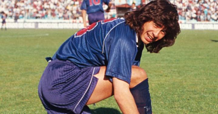 Exfigura de la U rompe en llanto al recordar a Miguel Ángel Russo