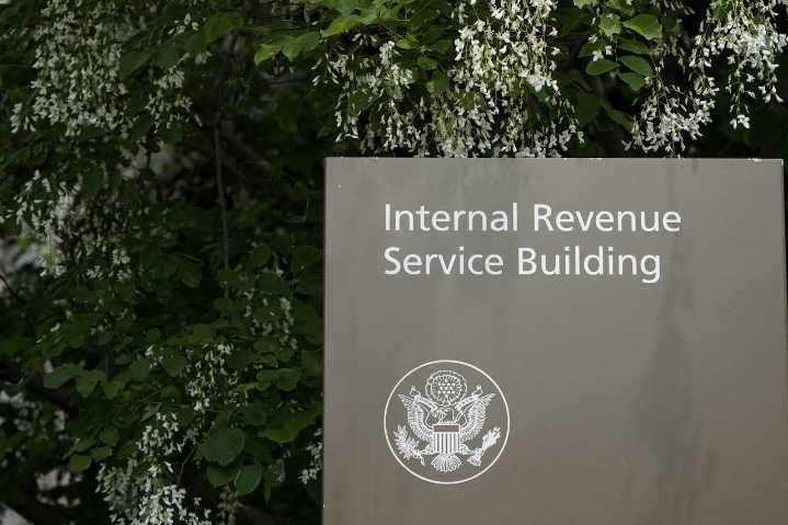Warren bill making it easier to fix math mistakes on your tax return is headed to Trump’s desk