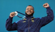 Yeison López logró título y récord para Colombia en Mundial de Pesas