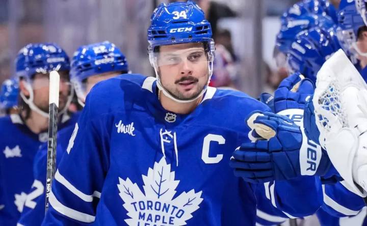 NHL News: Craig Berube drops two-word hint on Easton Cowan joining Auston Matthews for Maple Leafs debut