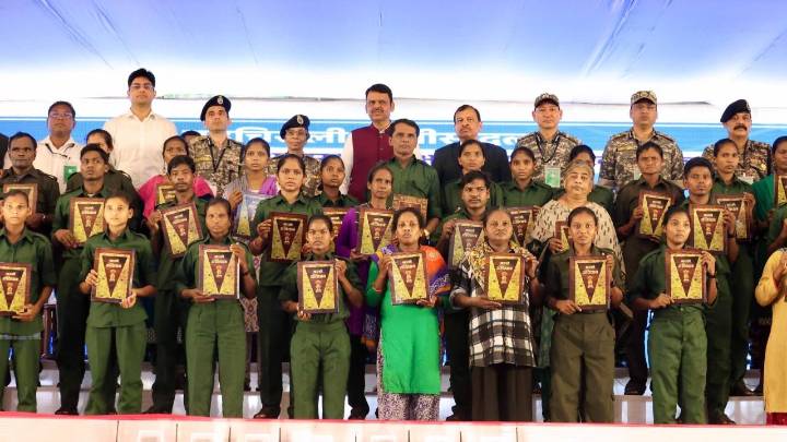 Maharashtra: 61 Naxals surrender in presence of Devendra Fadnavis in Gadchiroli
