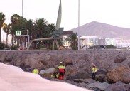 Un móvil y un pasaporte con sangre, junto al cadáver encontrado en la Avenida Marítima