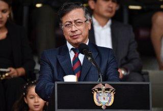 Petro ordenó suspender apoyo de las FF.MM a operaciones con misiles