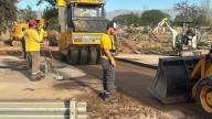 Demoras en el último día de obras en el Acceso Sur por la colocación del asfalto