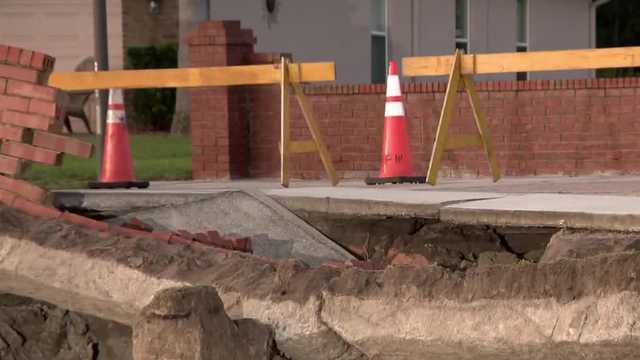 21 homes evacuated in Eustis neighborhood after bridge washout