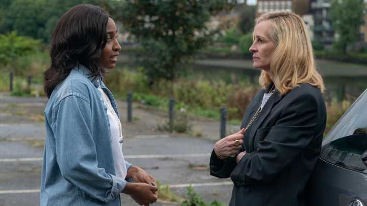 'After the Hunt' review: Julia Roberts leads hot button campus drama