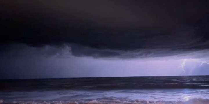 Long-duration lake-effect rain event unfolds across Great Lakes