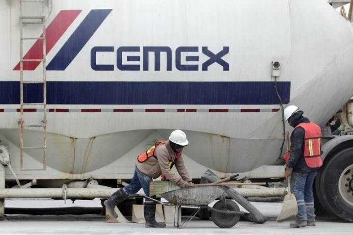 Cemex vende operaciones en Panamá a Grupo Estrella por 200 mdd