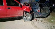 Inexperto conductor se impactó contra una camioneta estacionada en Altamira y huyó
