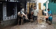 Suman 76 muertos y 39 desaparecidos por lluvias