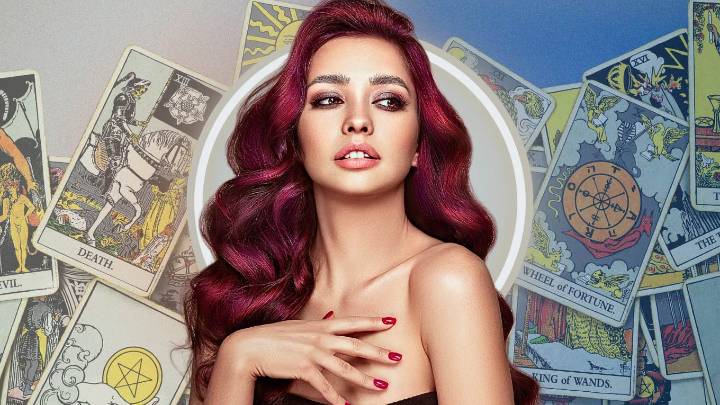 Each Zodiac Sign's One-Card Tarot Horoscope For October 31, 2025