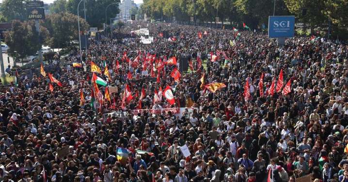 2 million rally in Italy for Gaza as general strike halts key services