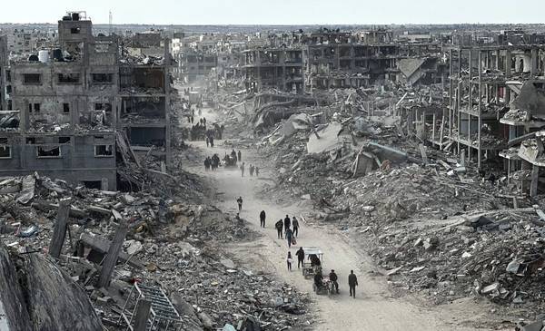 Israel se burla del cese del fuego y sigue atacando Gaza