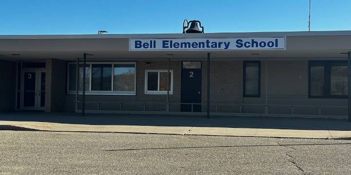 Minot Public Schools to sell Bell Elementary property